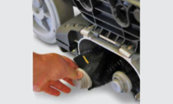 Dual counter-rotating brushes
